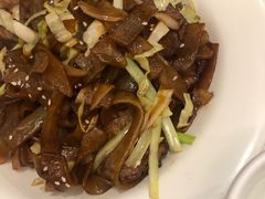 -新大咀港式茶餐厅(宝山万达店)