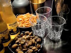 -赤红音乐现场(浦东金桥路店)
