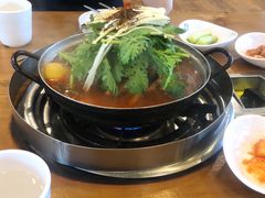 -喇喇排骨火锅·传统韩式脊骨汤(望京西园总店)