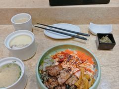 灸烤鹅肝三文鱼饭-东京屋(武定路店)