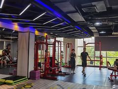 -UP健身私教馆(海岸城店)
