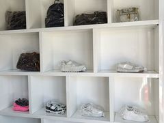 -翰皇直营洗衣洗鞋(望京鹿港店)