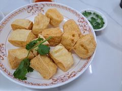 -正宗普宁豆干坊·洪记砂锅粥(红领巾路店)