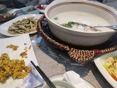 -紫藤园·天目湖大鱼头(南山竹海店)
