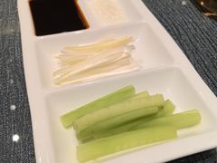 -凤凰园烤鸭店·唐山菜·传承花椒肉(老唐丰路店)