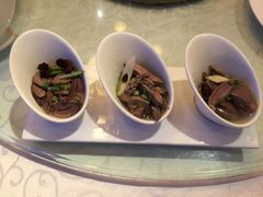 鸭三件-湖庭壹品鸭王·传统北京烤鸭·别墅私房菜·庭院宵夜(江宁店)