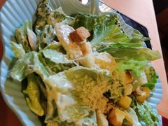 凯撒鸡肉沙拉-老井俄式餐厅