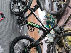 -道路口单车爱瓦士dahon大行