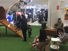 -丽达购物中心(崂山店)