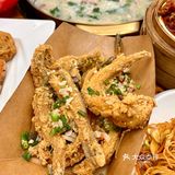 终于来吃猪杂粥和栋企鸡噜，鲜哭了