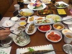 -青瓦餐厅·生鱼片·韩园烤肉(西塔店)