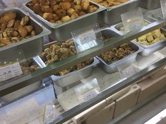 白脱葡萄蛋糕-哈氏·上海哈尔滨食品厂(五角场万达广场店)
