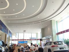 -上海和裕一汽丰田4S店(七宝店)