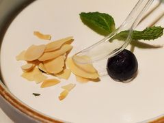 杏仁豆腐-苏帮袁Sue Cuisine(来福士店)