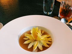 松茸牛肉莲花茶-莲西餐