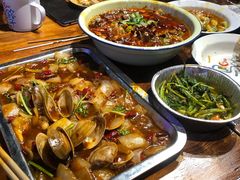-马路牙子地桌烤肉(工体店)