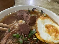 -沉香牛肉面