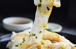 Deqing Bamboo Pole Rice Noodles