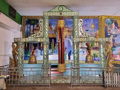 -ခြောက်ထပ်ကြီးရွှေသာလျောင်းဘုရားကြီး