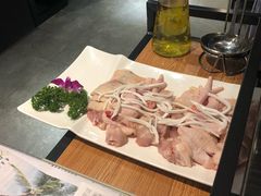 -东椰·海南椰子鸡火锅(朝阳门店)