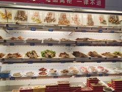 自助取餐区-让签签飞小郡肝串串香(春熙路形象店)