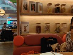 -芭莉与彩虹西餐厅(成都合生汇店)