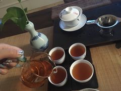 -碧露轩·大益茶体验馆(镇江路店)