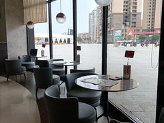 -必胜客(WOW南雄店)