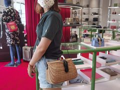 -Gucci(首创奥特莱斯店)
