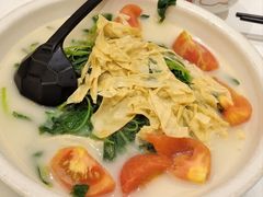 鲜茄腐竹浸菜苗-稻香酒家·35年老字号(侨光店)