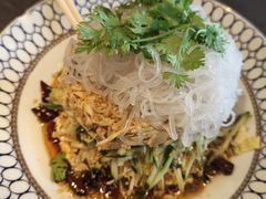 -五谷丰登农家院·地道胶东菜·海鲜烧烤(威海店)