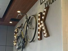 -西西弗书店&矢量咖啡(静安大悦城店)