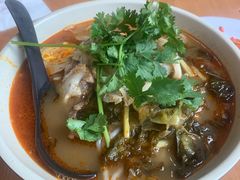 -老妈米线(港龙店)