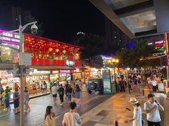 -八一路好吃街(雨田商务大厦店)