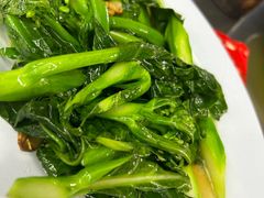 -明记烧鱼美味店