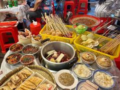 -大芊金重庆串串火锅(南京路店)