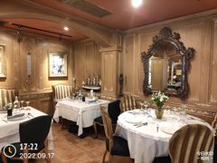 -火车头法国西餐厅