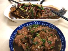-胖哥俩肉蟹煲(湖滨银泰in77店)