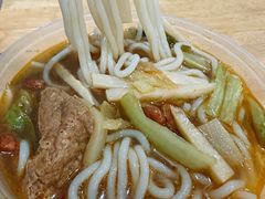 -龙香记桂林米粉(东扬威街11号楼店)