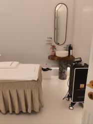 -苑苑vbeauty科技美容SPA