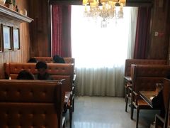 卡座-青年公社烤鸭(青年路店)