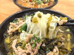 -乡村鸡杂米线(汉渝路店)