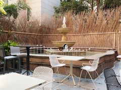 -潮一不贰·法式甜品·生日蛋糕·西式简餐(外滩店)