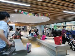 休息换鞋区-冰纷万象滑冰场(南山万象天地店)