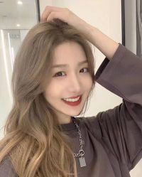 -卡尔诗·科技美肤连锁