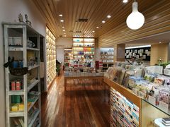 -猫的天空之城概念书店(景德镇陶溪川店)