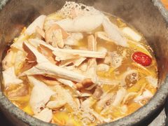 -芸山季·云南山珍菌火锅(南翔印象城MEGA店)