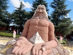 -彩色沙林风景区