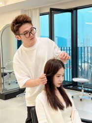 -Hello Lady发型设计