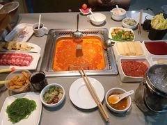 -海底捞火锅(杭州滨江九宜城店)